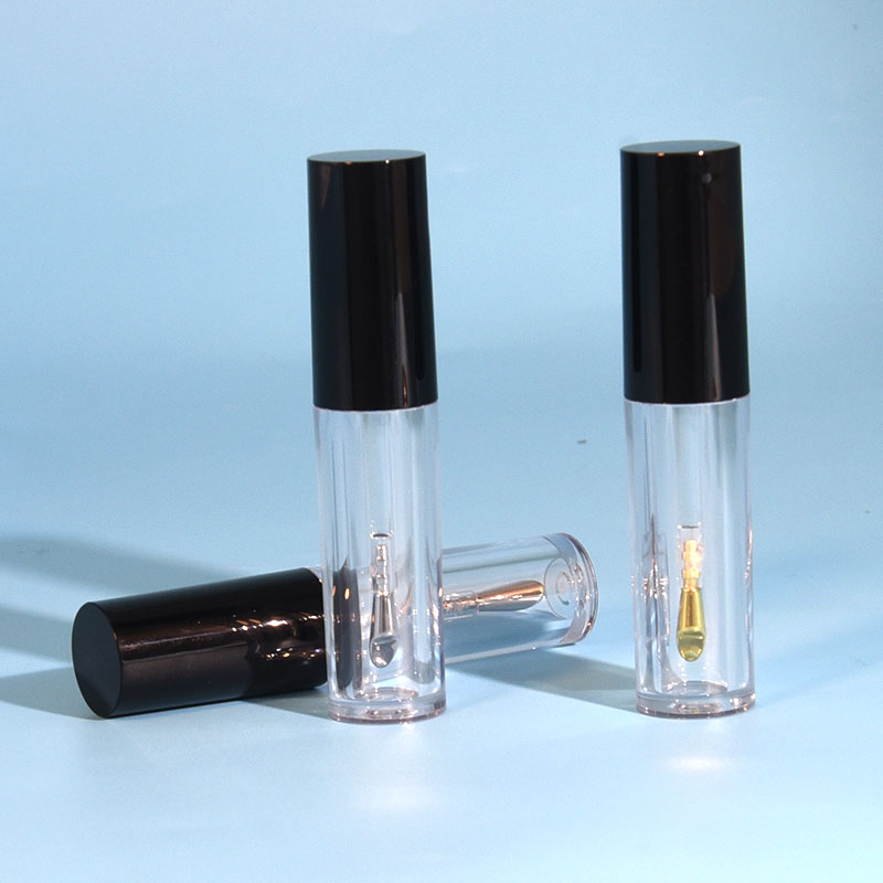 廠家批發(fā)圓形PET材質5ml唇釉管帶小馬蹄型鋅合金金屬刷頭唇彩管